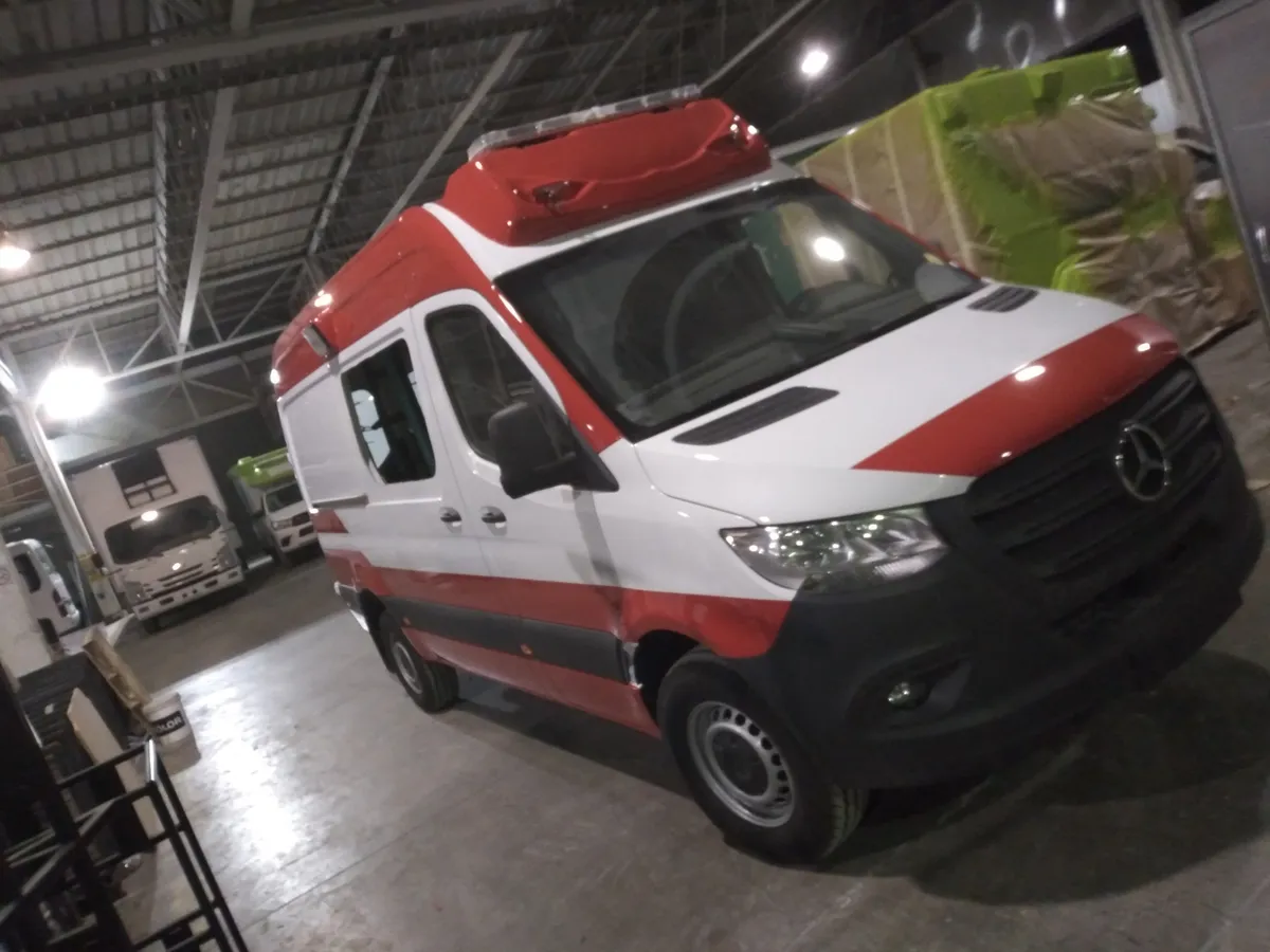 Pintura automotriz de vehículo por VASBAL en Santiago